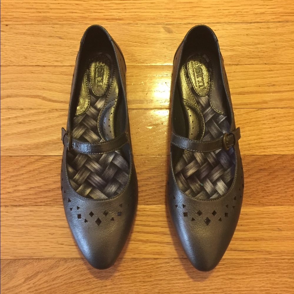 Metallic Mary-Jane Flats
